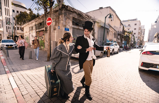 יפו. אהבה. הרפתקאות.